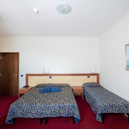 Hotel Italia & Lombardi Montefiascone Kültér fotó