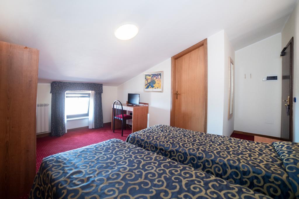 Hotel Italia & Lombardi Montefiascone Kültér fotó