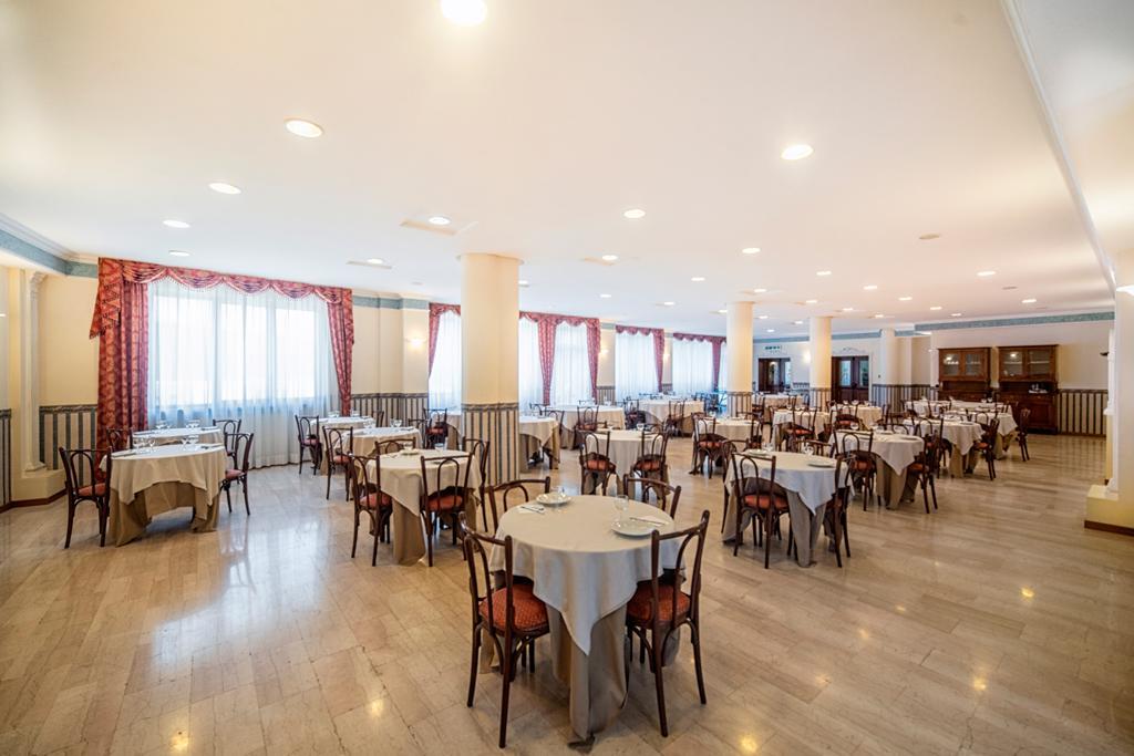 Hotel Italia & Lombardi Montefiascone Kültér fotó