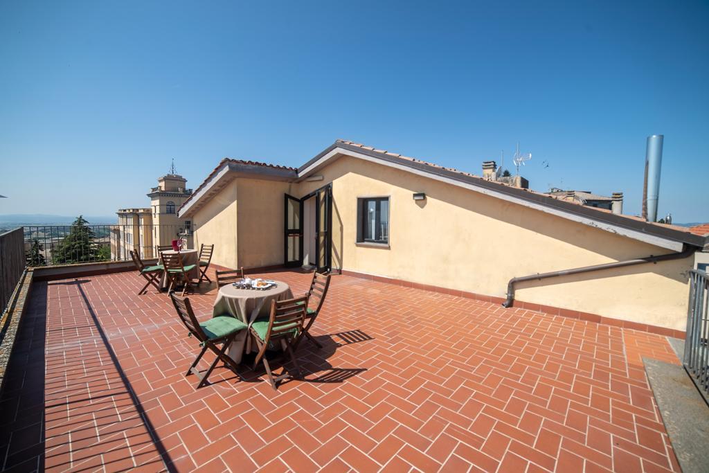 Hotel Italia & Lombardi Montefiascone Kültér fotó